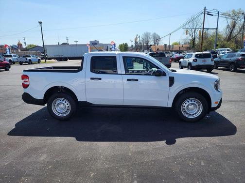 Oxford White 2026 Ford Maverick XL