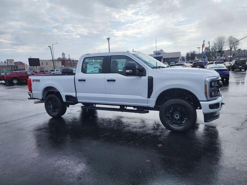 Oxford White 2026 Ford F-250 XL