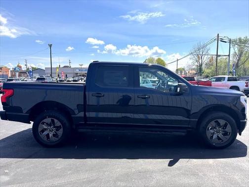2025 Ford F-150 Lightning XLT