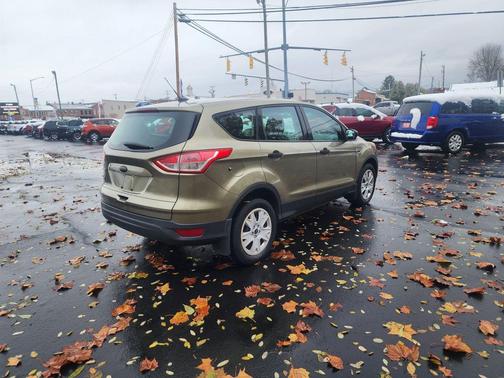 2013 Ford Escape S