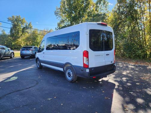 2025 Ford Transit-350 XL