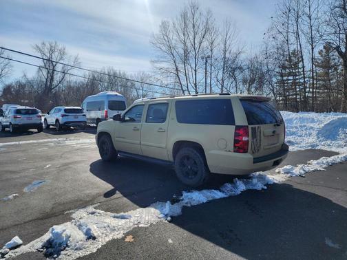 2007 Chevrolet Suburban 1500 LTZ