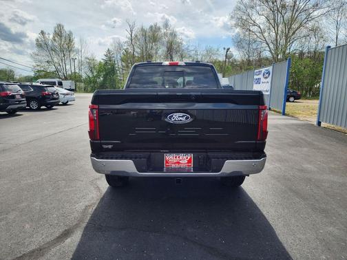 Agate Black Metallic 2026 Ford F-150 XLT
