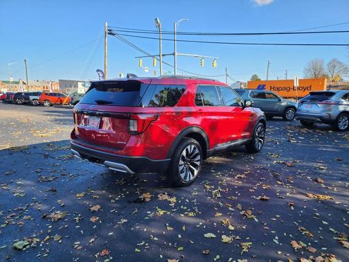 2026 Ford Explorer Platinum