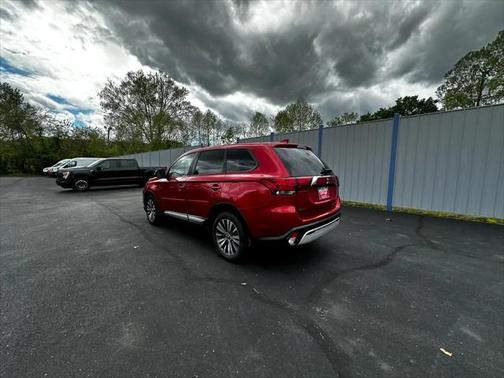 2019 Mitsubishi Outlander SEL
