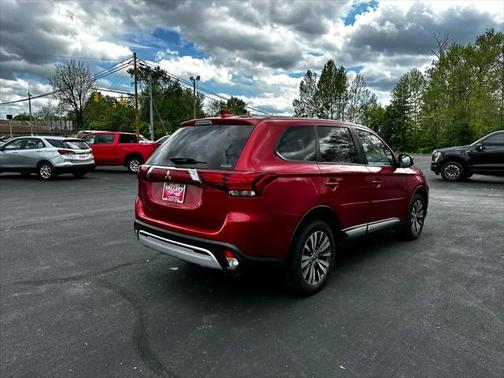 2019 Mitsubishi Outlander SEL