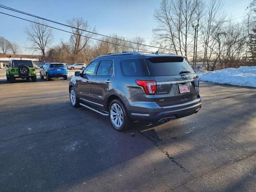 2019 Ford Explorer Limited