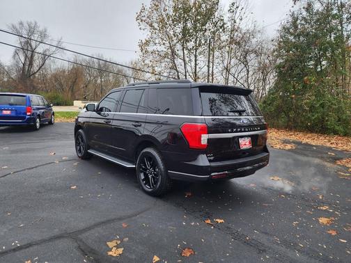2022 Ford Expedition XLT
