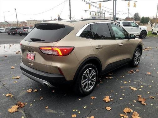 2021 Ford Escape SEL