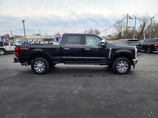 Agate Black Metallic 2026 Ford F-250 King Ranch
