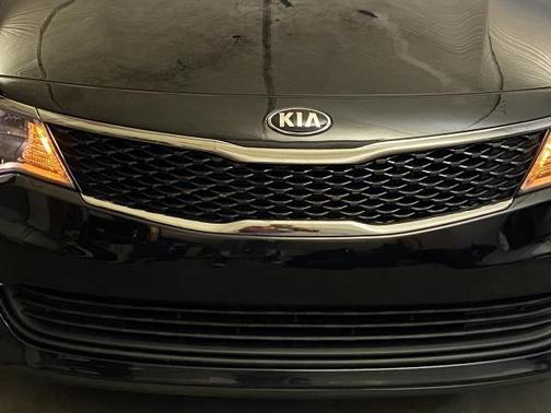 2018 Kia Optima LX Turbo