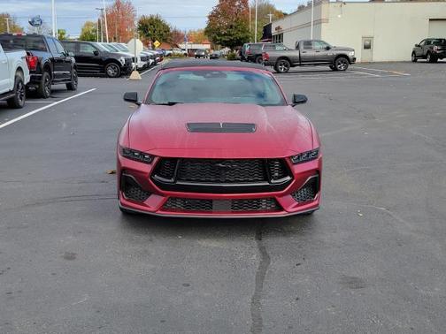 2025 Ford Mustang GT Premium