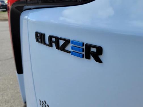 2024 Chevrolet Blazer EV eAWD RS