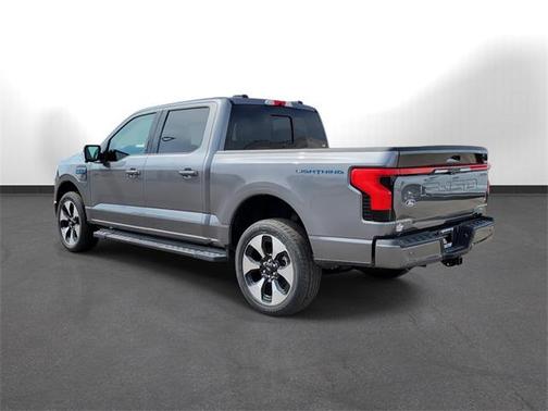 2025 Ford F-150 Lightning Platinum