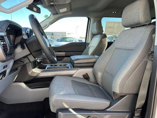 OXFORD WHITE 2026 Ford F-150 XLT