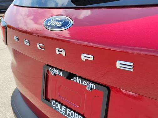 2025 Ford Escape SE