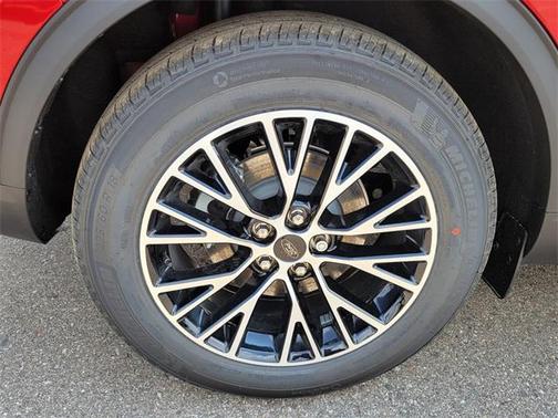 2025 Ford Escape SE