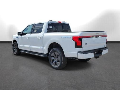 2025 Ford F-150 Lightning LARIAT