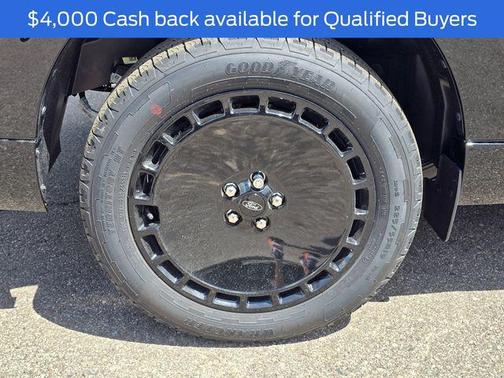 2025 Ford Maverick Lobo Standard