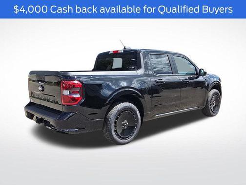 2025 Ford Maverick Lobo Standard