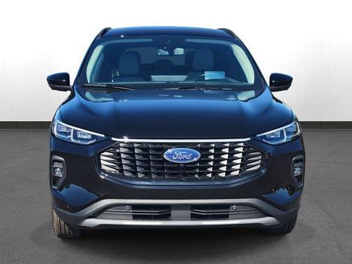 2026 Ford Escape PHEV SE