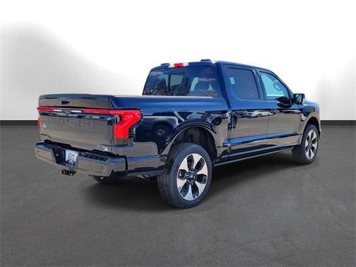 2025 Ford F-150 Lightning Platinum