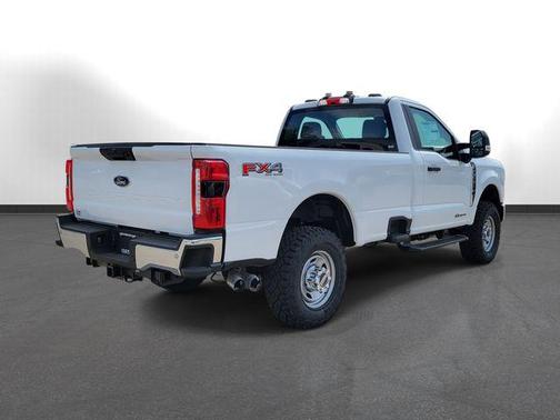 2025 Ford F-250 XLT