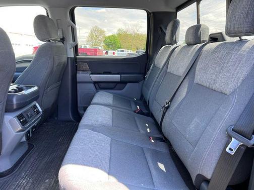 AGATE BLACK METALLIC 2021 Ford F-150 XLT