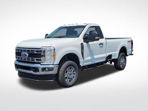 2025 Ford F-350 XLT