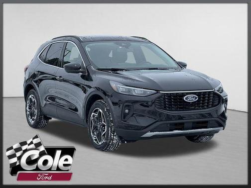 2026 Ford Escape Platinum