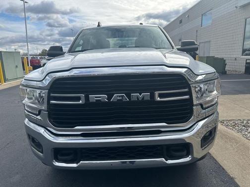 2021 RAM 2500 Big Horn Crew Cab 4x4 6'4' Box