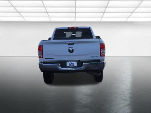 2021 RAM 2500 Big Horn Crew Cab 4x4 6'4' Box