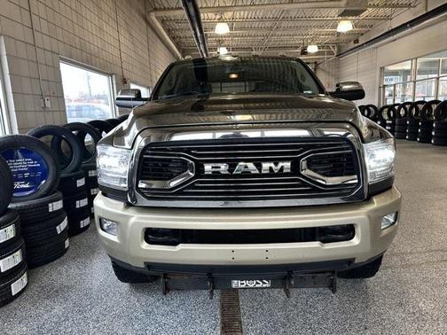 2012 RAM 2500 Laramie Longhorn/Limited Edition