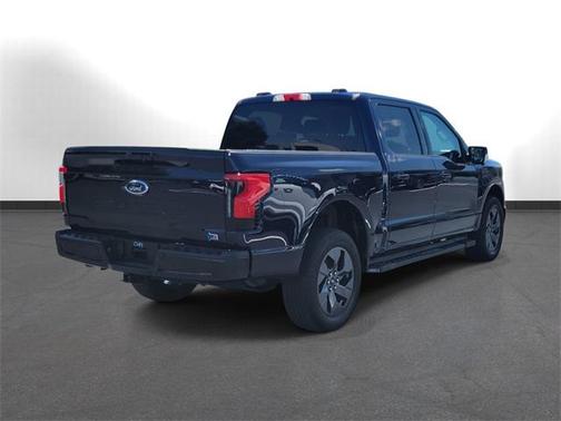 2023 Ford F-150 Lightning XLT