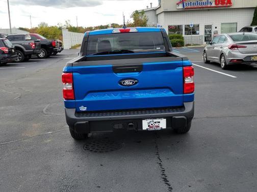 2025 Ford Maverick XL