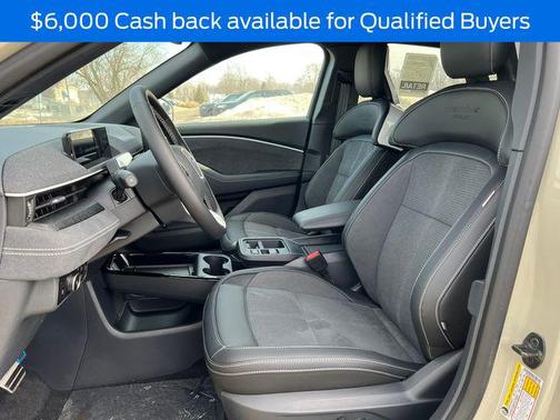 2025 Ford Mustang Mach-E GT