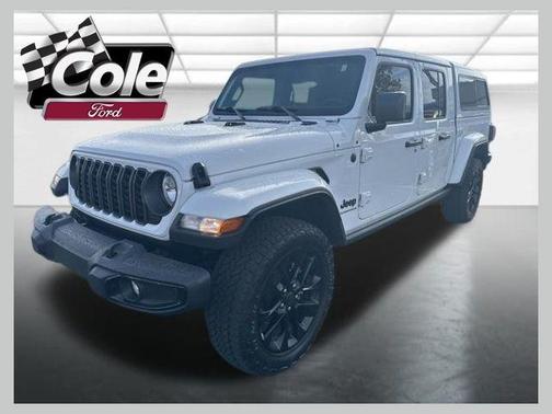 2024 Jeep Gladiator Nighthawk