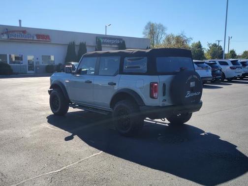 2023 Ford Bronco Black Diamond