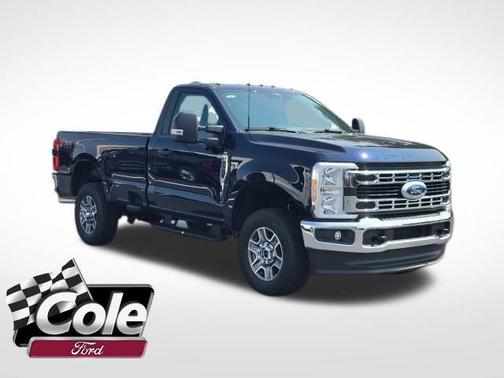 2025 Ford F-350 XLT