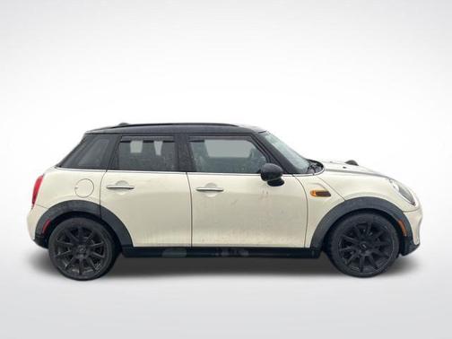 2016 MINI Hardtop Cooper