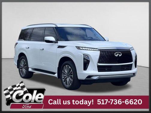 Radiant White 2025 INFINITI QX80 Luxe