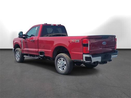 2025 Ford F-350 XLT