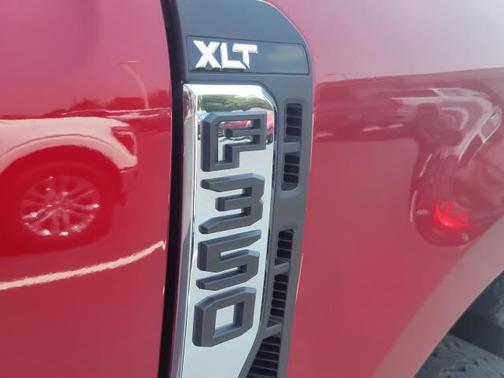 2025 Ford F-350 XLT