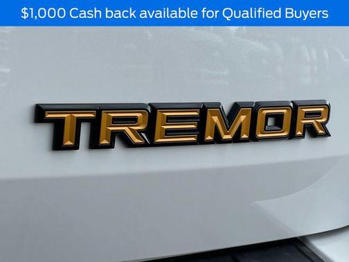 Star White Metallic Tri-Coat 2026 Ford Explorer Tremor
