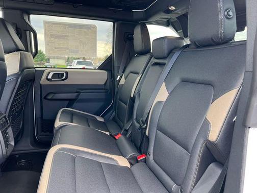 OXFORD WHITE 2026 Ford Bronco Big Bend
