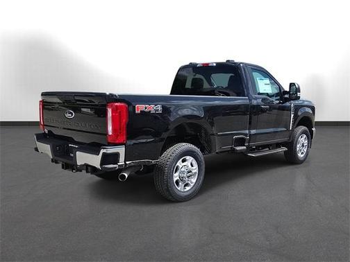 2025 Ford F-350 XLT