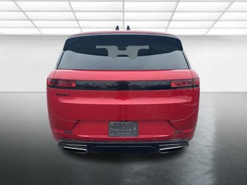 2024 Land Rover Range Rover Sport SE