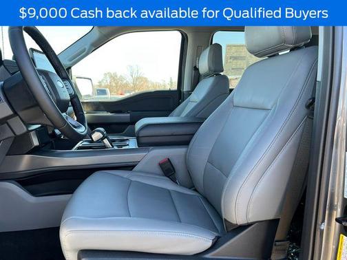 CARBONIZED GRAY METALLIC 2025 Ford F-150 Lightning Flash