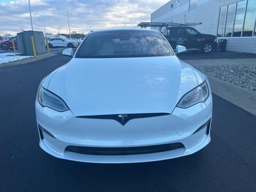 2022 Tesla Model S Plaid