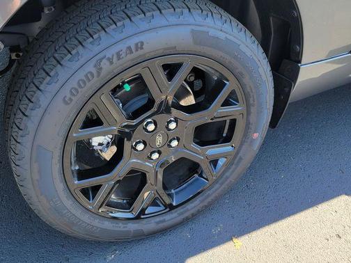 2025 Ford Maverick Lobo Standard